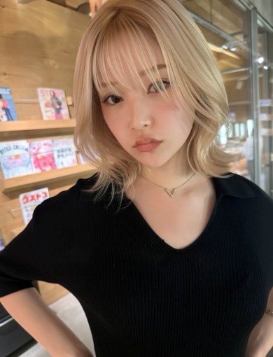 レイヤーミディアム／ミルクベージュ／シースルーバング